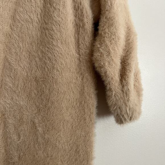 Soft Fuzzy One-Piece - Picture 7 of 7